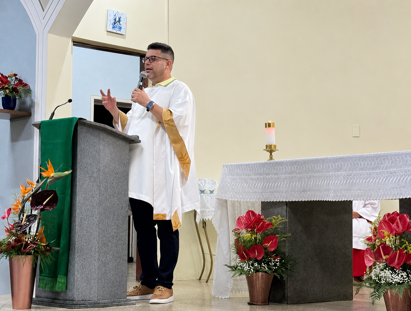 Joilson Broedel em atividade ligada à comunidade e à Igreja